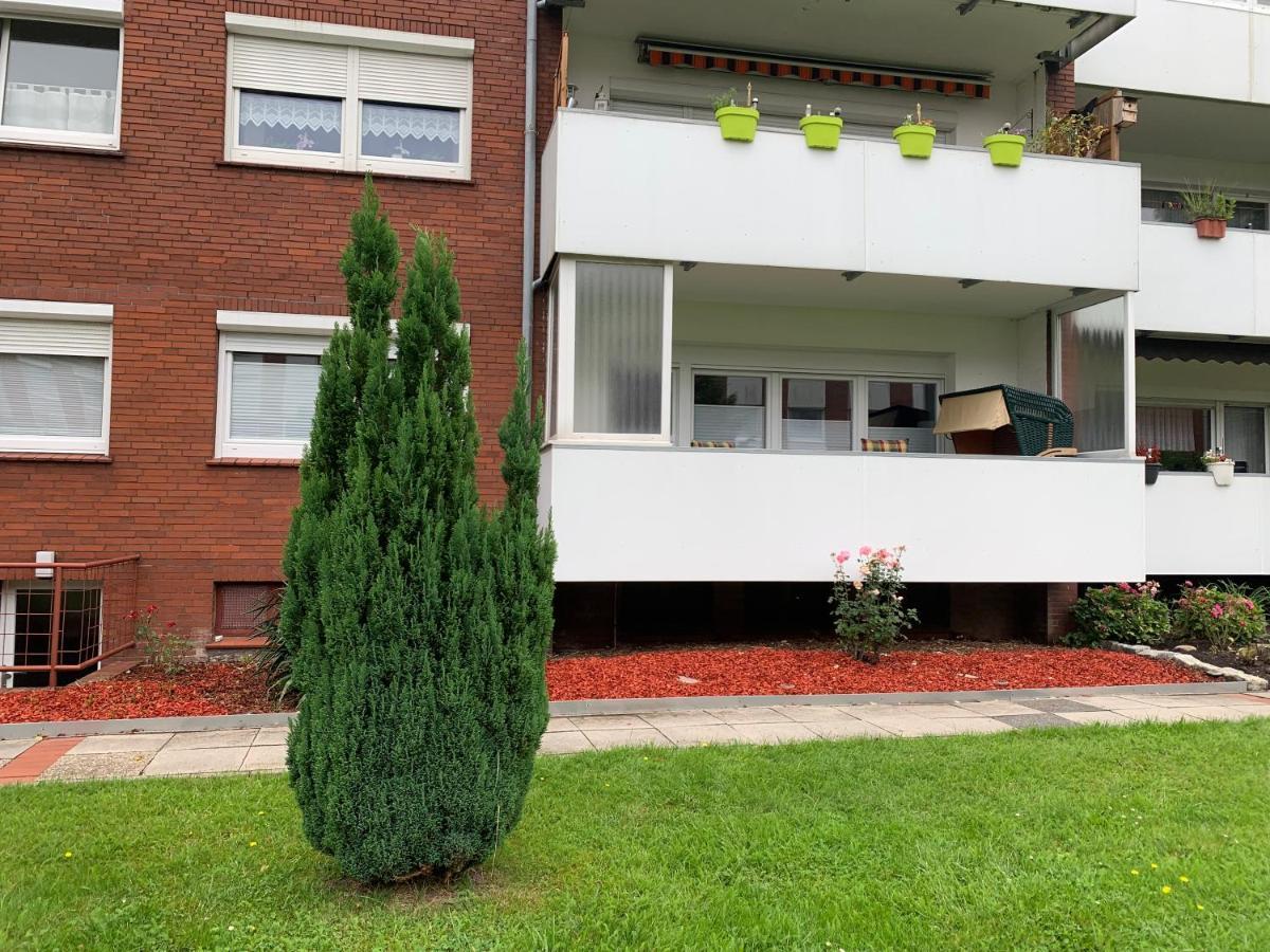 Ferienwohnung Wippsteert - 5 Sterne - Mit Balkon Und Pkw Stellplatz Емден Екстериор снимка