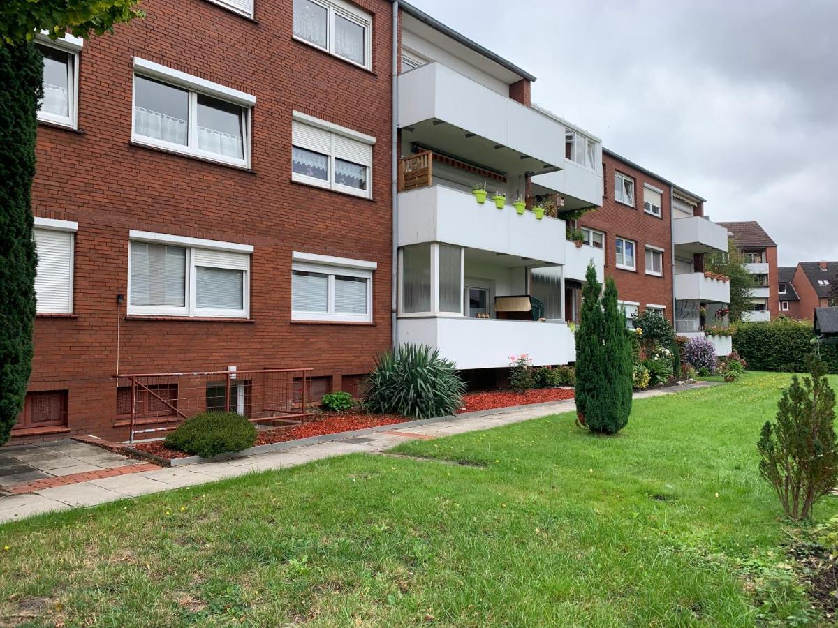 Ferienwohnung Wippsteert - 5 Sterne - Mit Balkon Und Pkw Stellplatz Емден Екстериор снимка